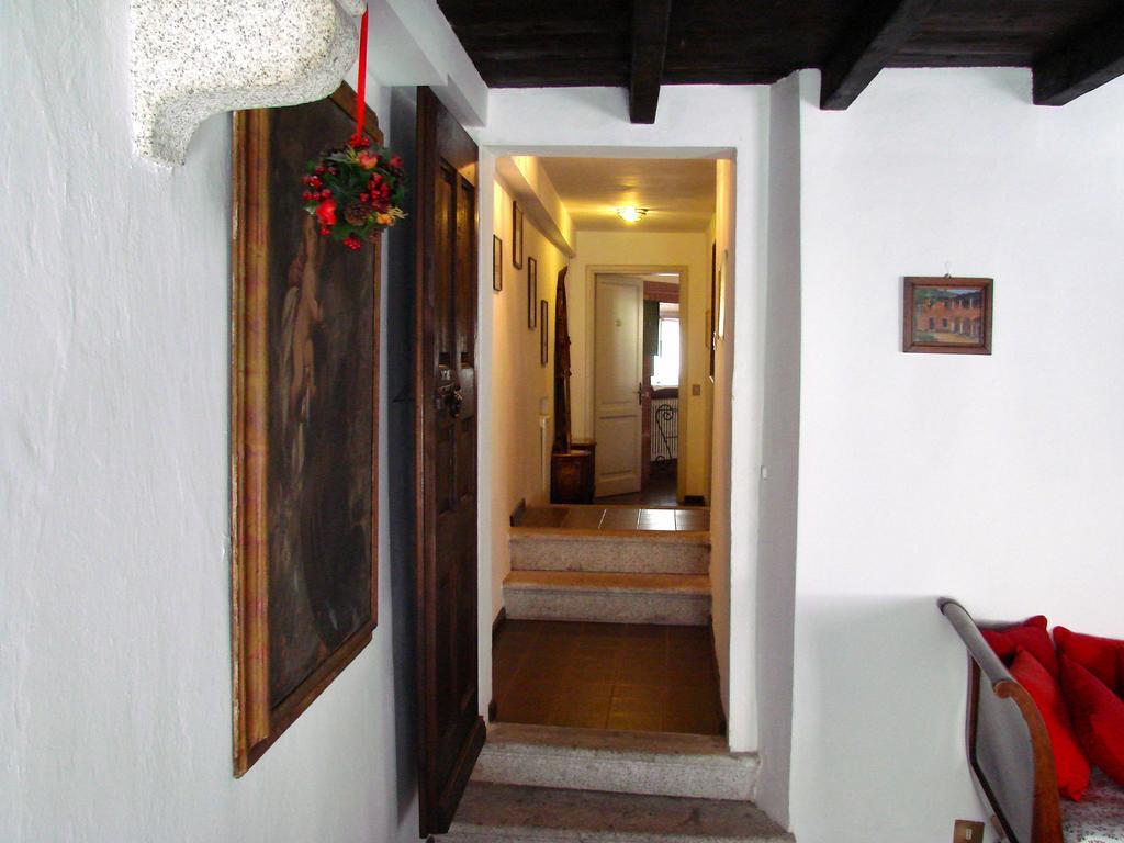 B&B Locanda Tempi Lontani Adults Only Orta San Giulio Room photo